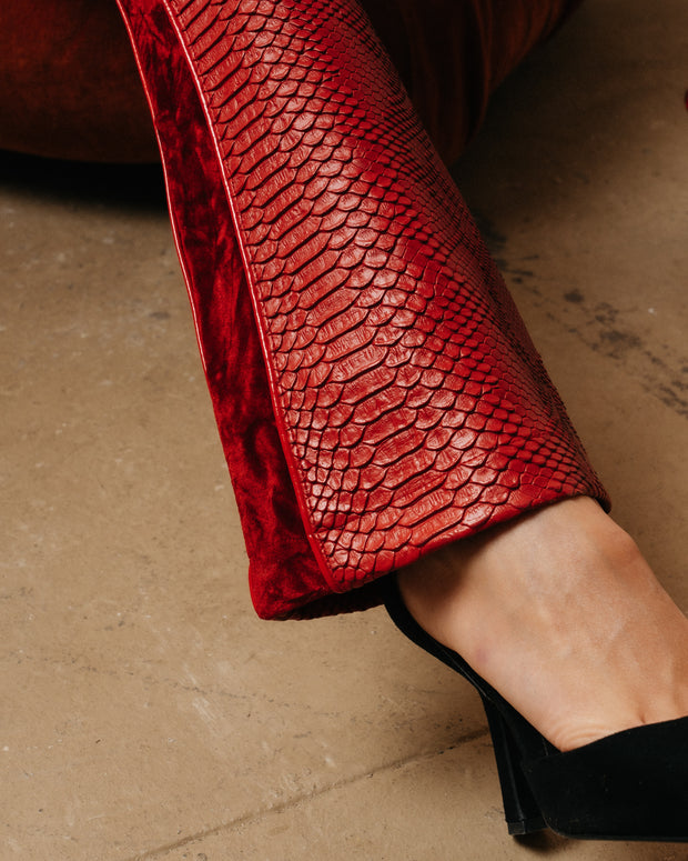 Red Viper fit (women)